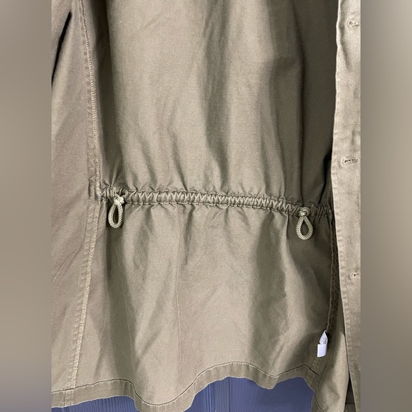 CECE by CYNTHIA STEFFE ARMY GREEN HOODED ANORAK W/ BUTTERFLY EMBROIDERY Sz 14 - Picture 4 of 8